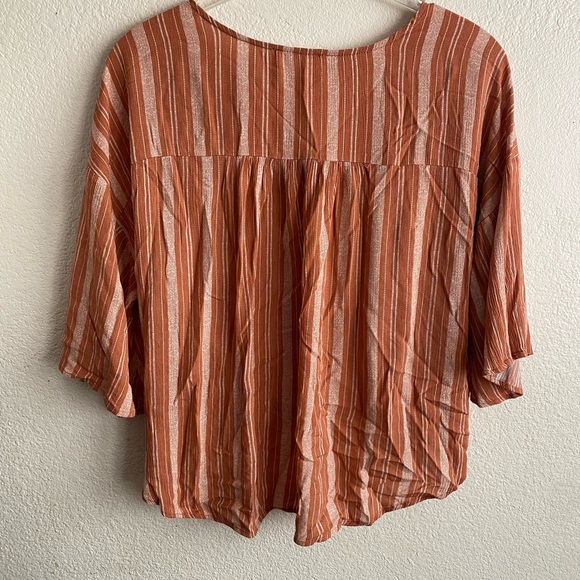 💥Millibon Striped V-Neck Women's Top M - Picture 3 of 8